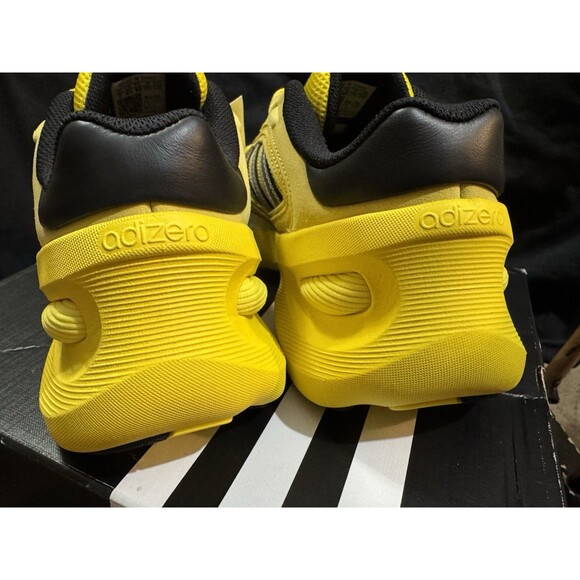 NEW adidas Adizero Goukana Yellow Size US Men 7 Woman’s 8 JP7177